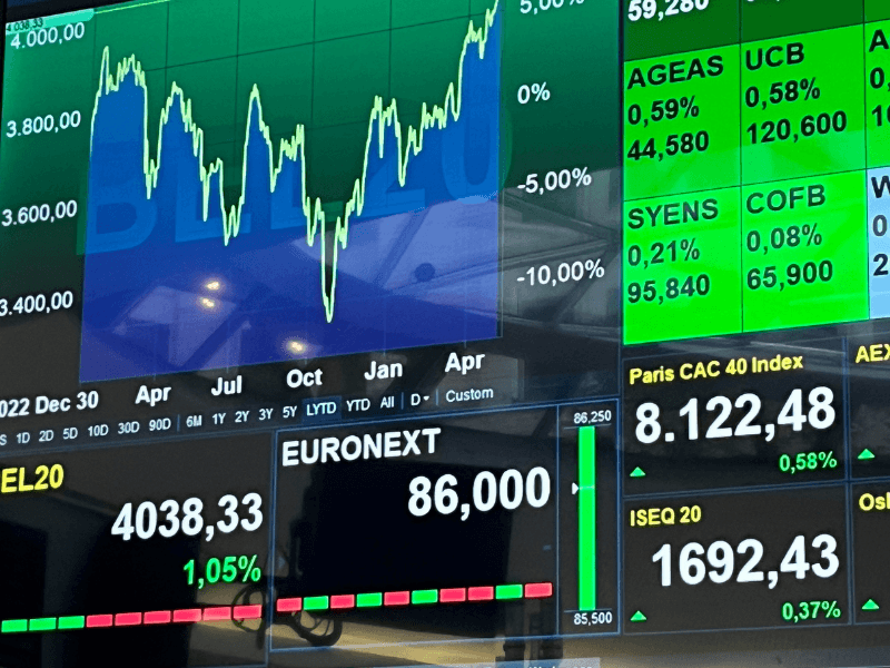 Blue Mobile Screenshot